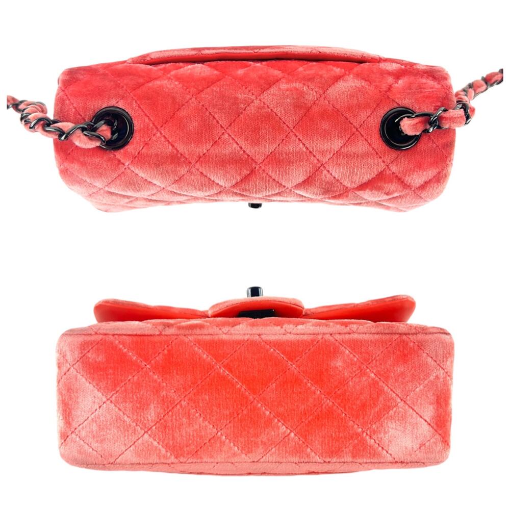 Chanel Classic Single Flap Quilted Velvet Crossbody Bag - Picture 6 of 10
